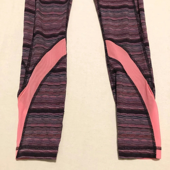 Lululemon Inspire Tight Space Dye Luxtreme  Size 2 - Picture 3 of 11